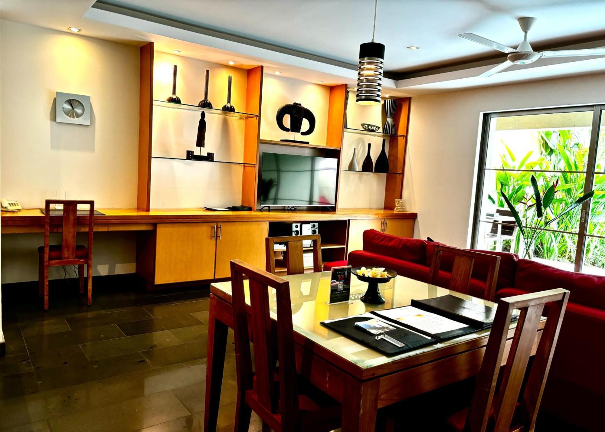 Bali Island Villas And Spa Seminyak Luaran gambar